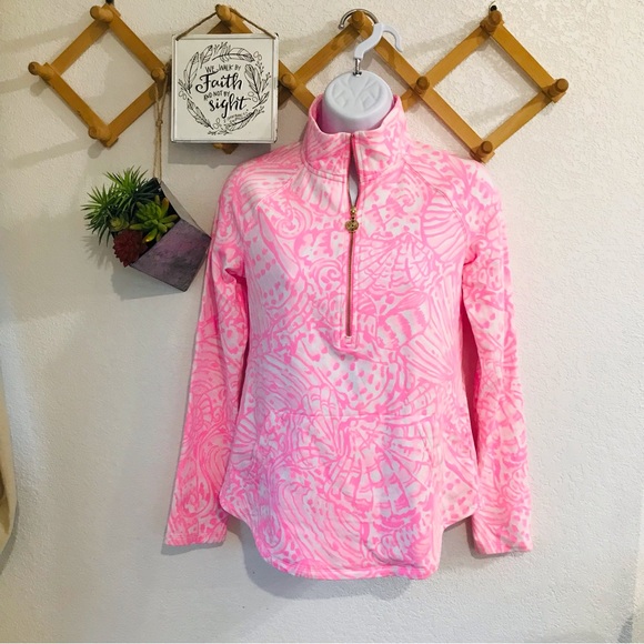 ⭐️🌟Lilly Pulitzer Pink Shells 1/4 Partial Zip Terry Sweatshirt Sz XS - Picture 4 of 13